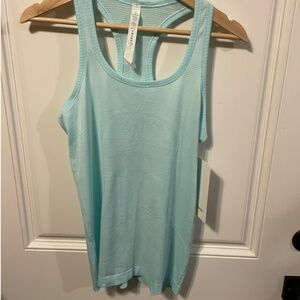 SWIFTLY TECH RACERBACK